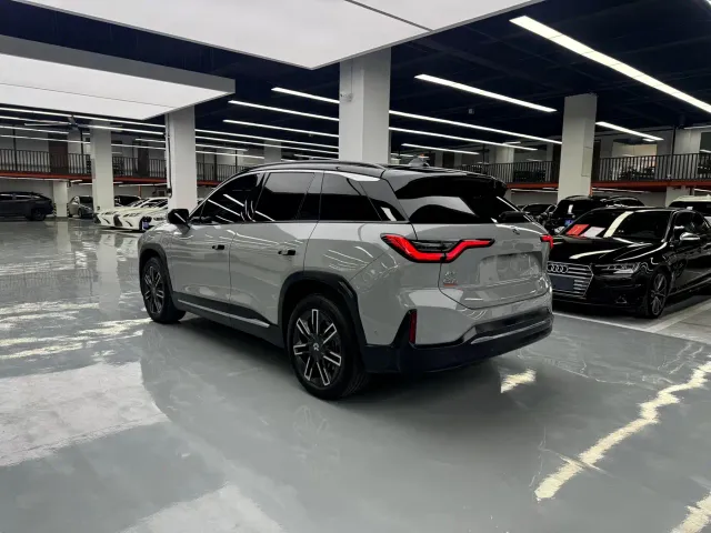Nio ES6 — Фото автомобиля 10