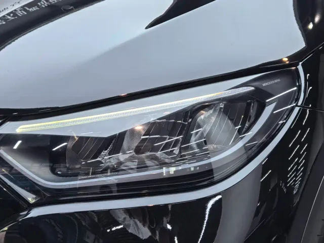 Mercedes-Benz EQE SUV — Фото автомобиля 18