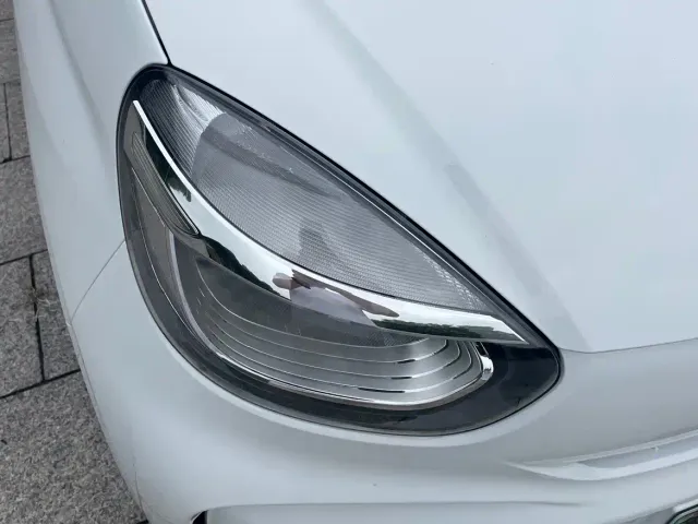 Roewe Clever — Фото автомобиля 5