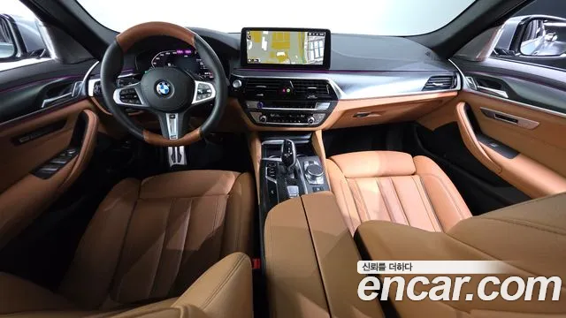 BMW 5 Series G30 — Фото автомобиля 10
