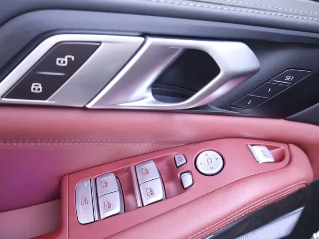 BMW X5 — Фото автомобиля 16