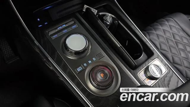 Genesis GV80 2.5T Бензин AWD — Фото автомобиля 7