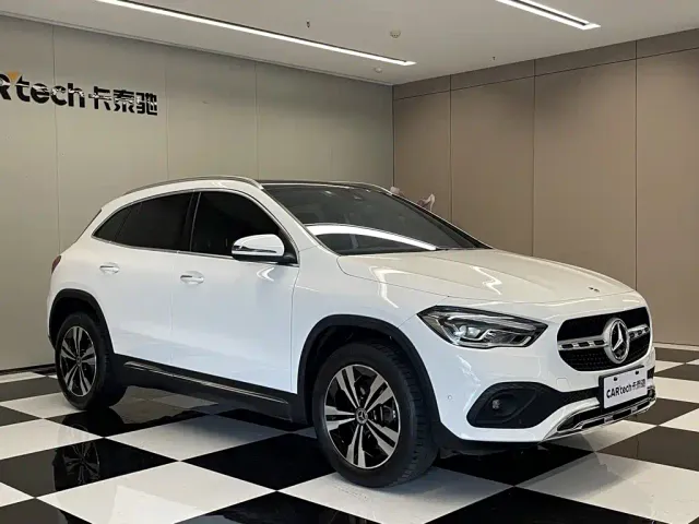 Mercedes-Benz GLA-Class — Фото автомобиля 2