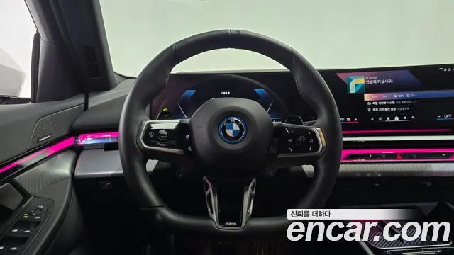 BMW 5-Series 5 серия (G60) — Фото автомобиля 12