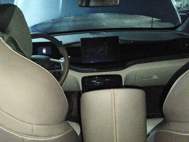 BYD Qin PLUS — Фото автомобиля 10