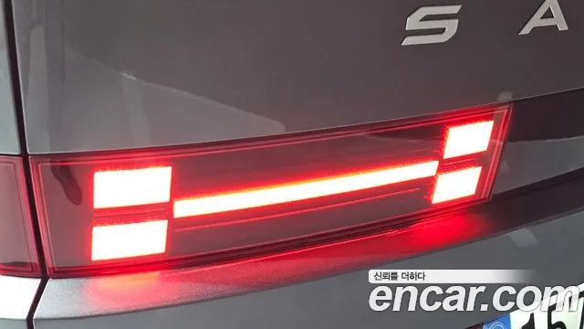 Hyundai Santafe Santa Fe (MX5) Бензин 2.5T 4WD — Фото автомобиля 21