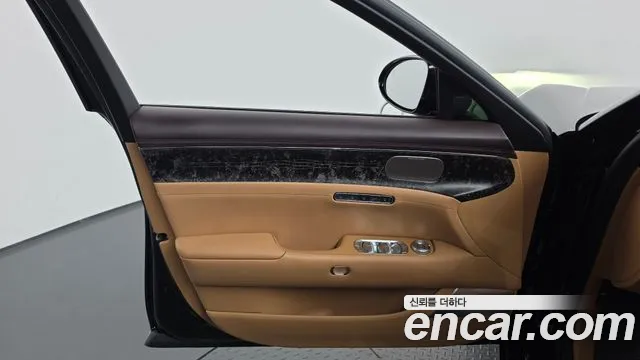 Genesis G90 RS4 — Фото автомобиля 13