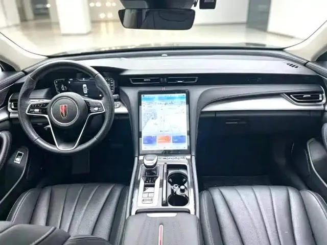 Hongqi H5 — Фото автомобиля 8