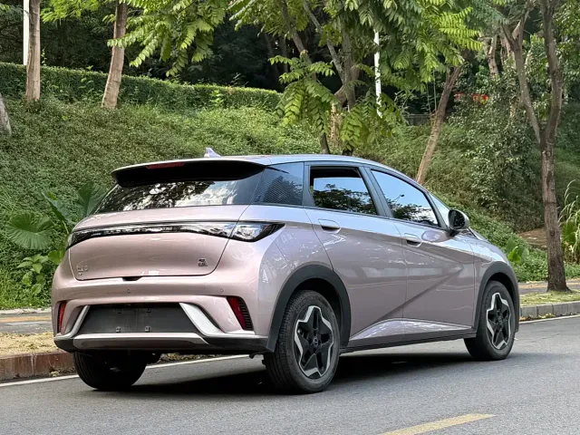 BYD Dolphin — Фото автомобиля 6