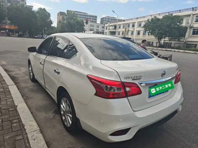 Nissan Sylphy — Фото автомобиля 4
