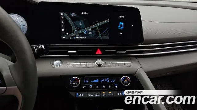Hyundai AVANTE Avante (CN7) — Фото автомобиля 12