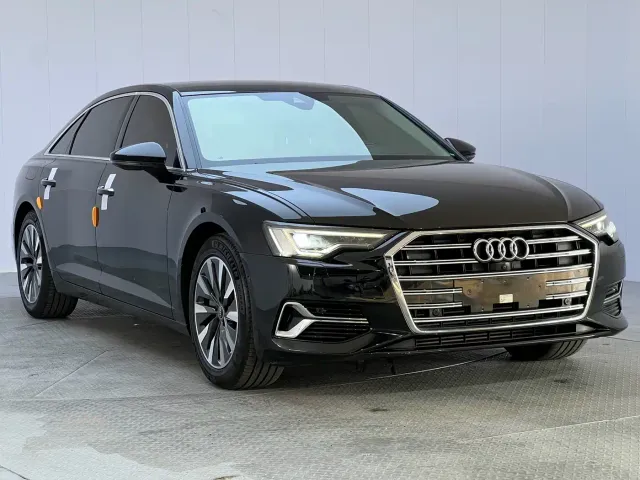 Audi A6L — Фото автомобиля 3