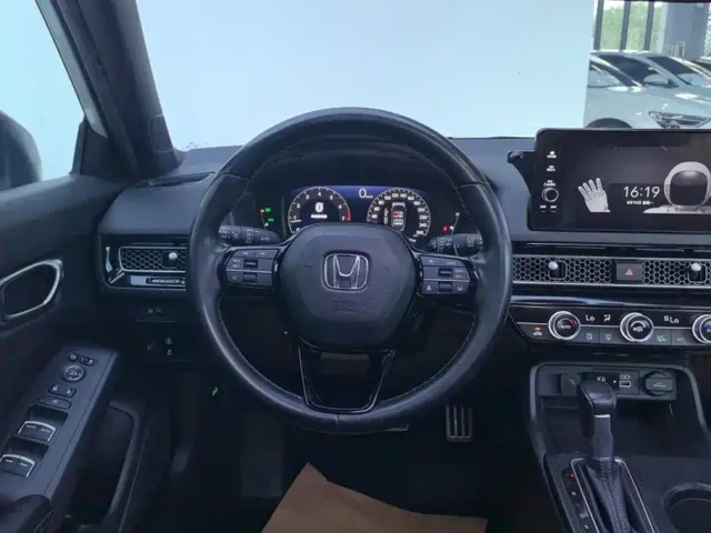Honda Civic — Фото автомобиля 15