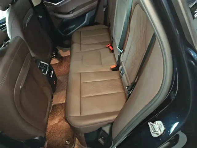 BMW X3 — Фото автомобиля 16
