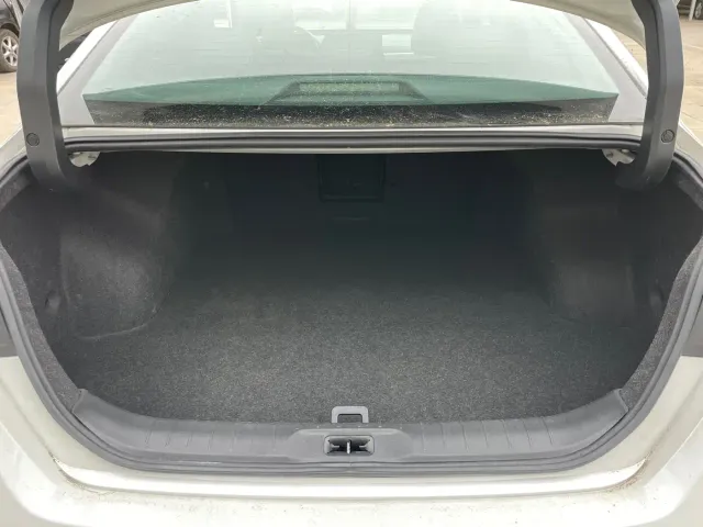 Nissan Teana — Фото автомобиля 14