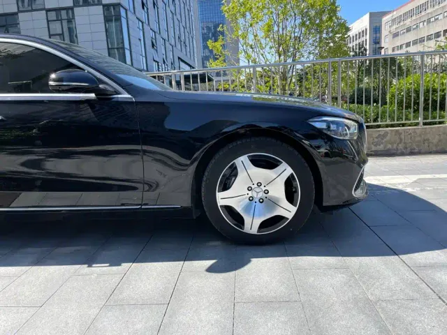 Mercedes-Benz Maybach S-Class — Фото автомобиля 24