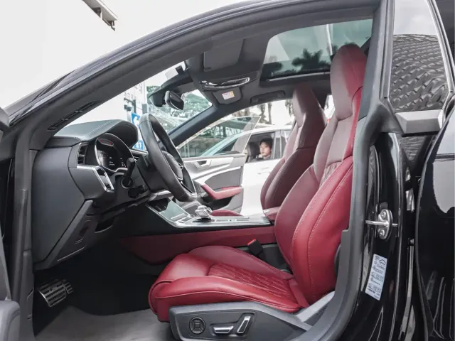 Audi A7L — Фото автомобиля 16