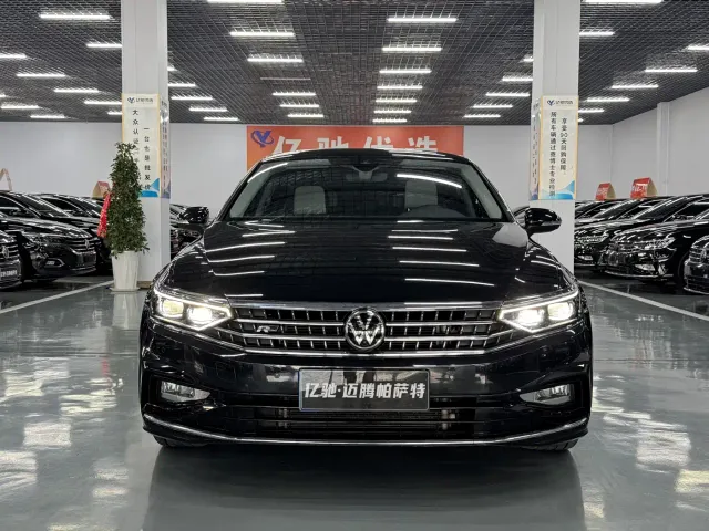 Volkswagen Magotan — Фото автомобиля 2