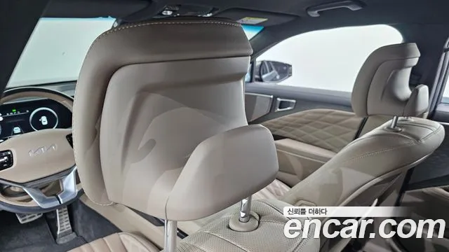 Kia K8 2.5 Бензин 2WD — Фото автомобиля 28