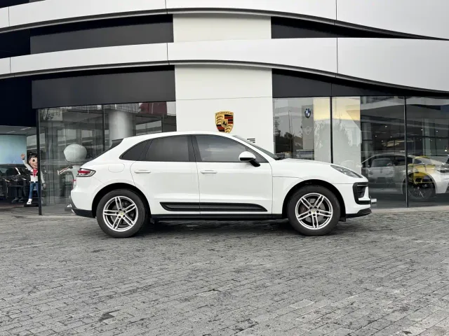Porsche Macan — Фото автомобиля 4