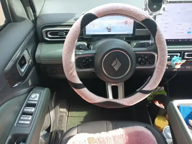 Baojun Yep Plus — Фото автомобиля 6