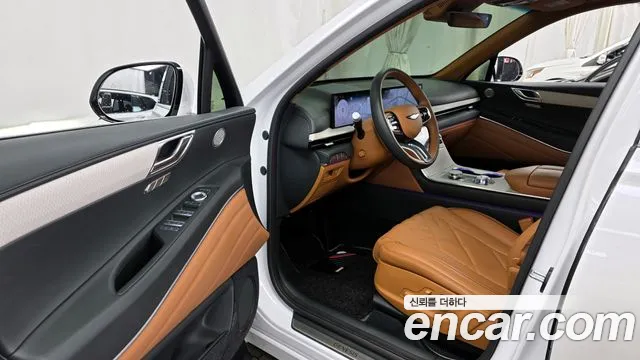Genesis GV80 2.5T Бензин AWD — Фото автомобиля 10