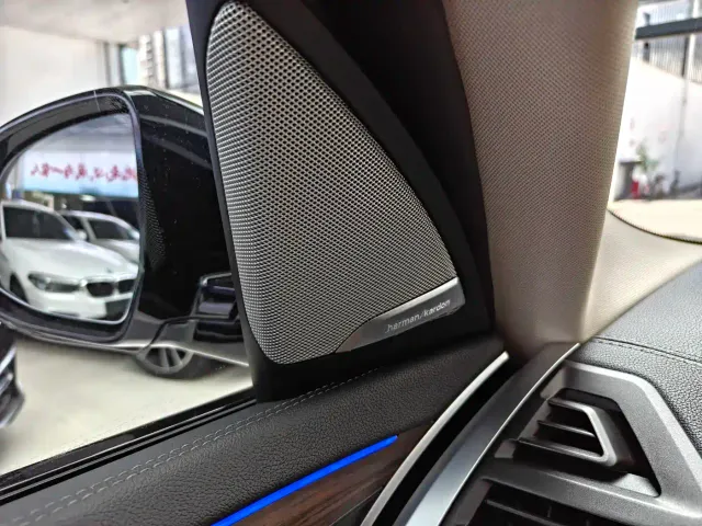 BMW X3 — Фото автомобиля 13