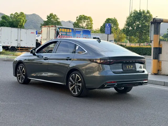 Chery Arrizo 8 PRO — Фото автомобиля 6