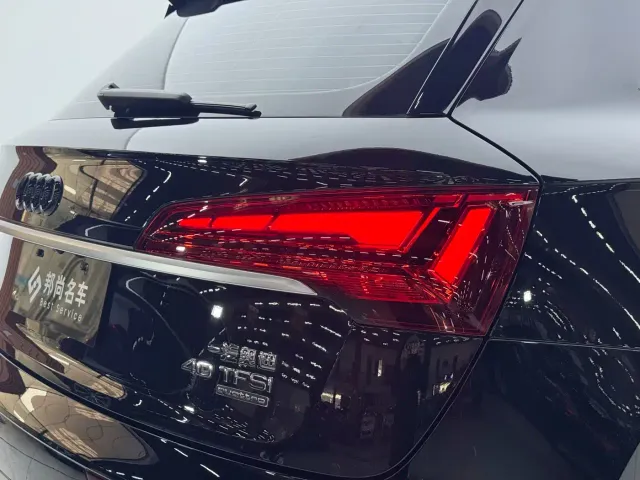 Audi Q5L — Фото автомобиля 21