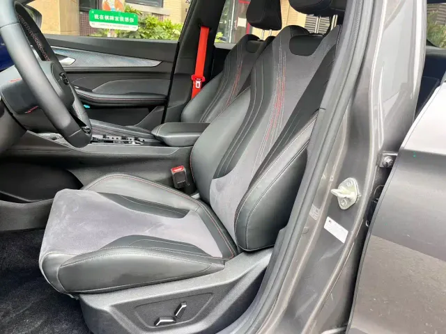 Geely Binrui — Фото автомобиля 5