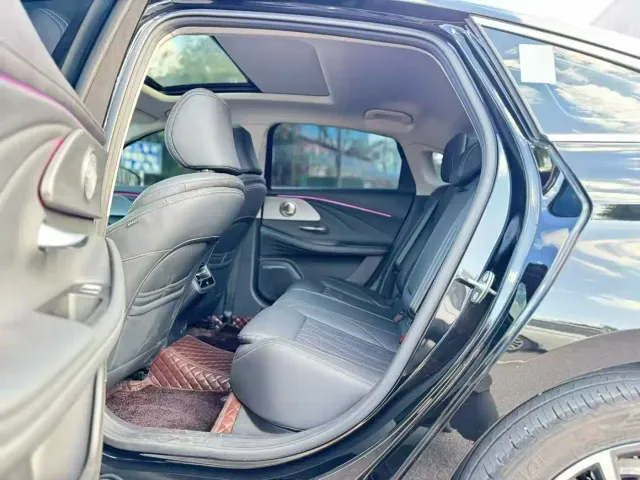 Chery Arrizo 8 — Фото автомобиля 6