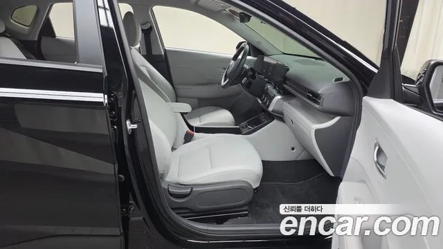 Hyundai Kona Kona (SX2) Бензин 1.6 турбо 2WD — Фото автомобиля 11