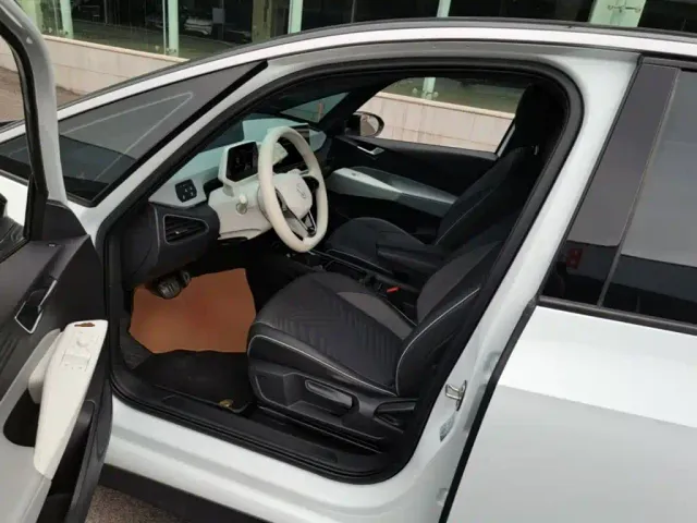 Volkswagen ID.3 — Фото автомобиля 14