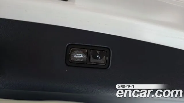 Genesis GV70 2.2 Дизель 2WD — Фото автомобиля 19