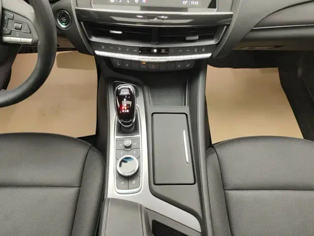 Cadillac CT5 — Фото автомобиля 16