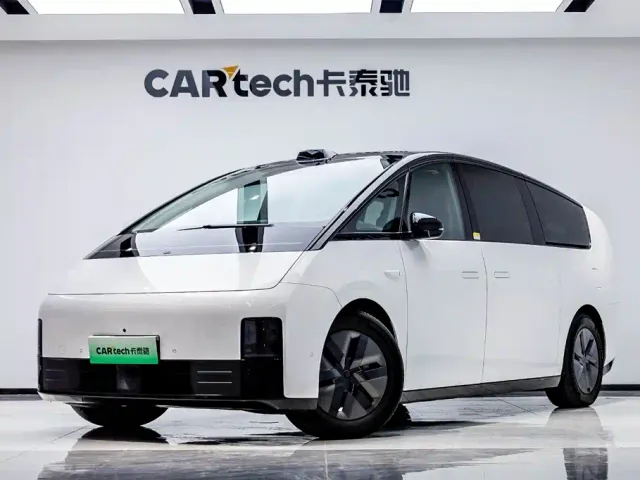 Фотография автомобиля — Li Auto MEGA