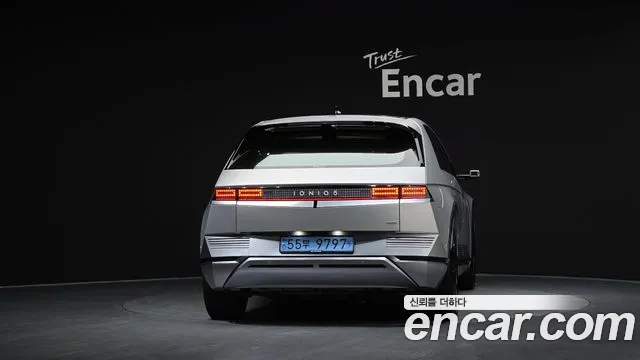 Hyundai Ioniq 5 — Фото автомобиля 4