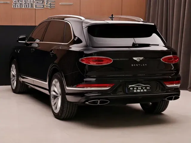 Bentley Bentayga — Фото автомобиля 6