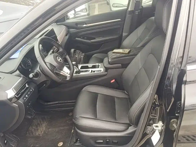 Nissan Teana — Фото автомобиля 14
