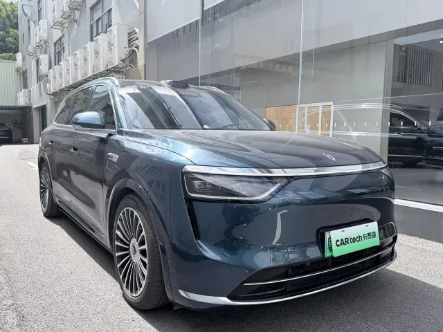 Aito M8 — Фото автомобиля 3