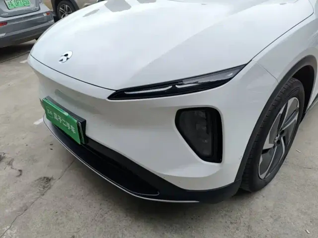 Nio ES6 — Фото автомобиля 23
