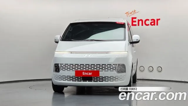 Hyundai Staria — Фото автомобиля 3