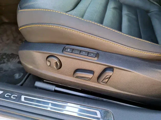 Volkswagen CC — Фото автомобиля 16
