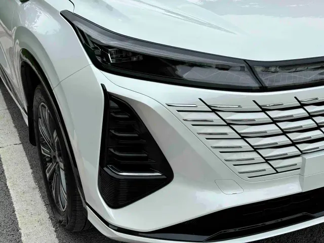 Changan CS75 Plus — Фото автомобиля 18