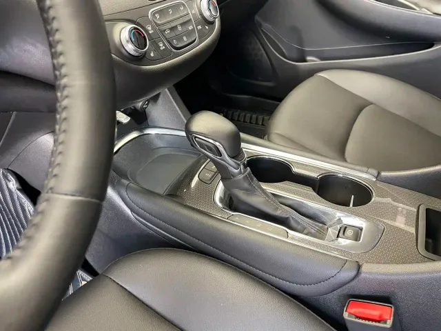 Chevrolet Malibu XL — Фото автомобиля 9