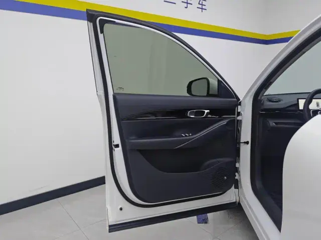 Geely Galaxy E5 — Фото автомобиля 7