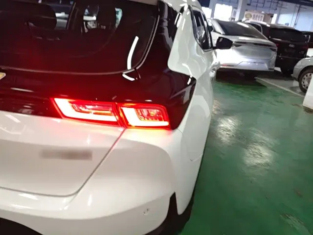 Chevrolet Menlo — Фото автомобиля 7