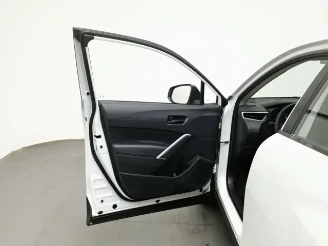 Toyota Frontlander — Фото автомобиля 8