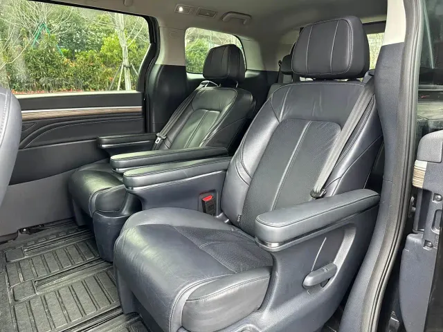 GAC Trumpchi M8 — Фото автомобиля 10