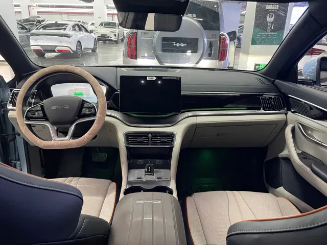 BYD Song PLUS — Фото автомобиля 7